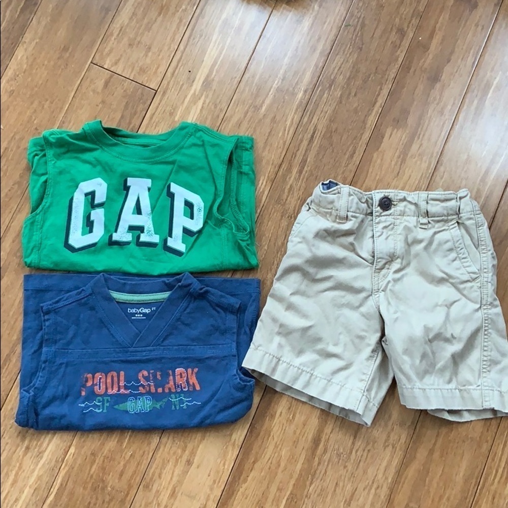 ☀️ 3/$36 or 2/$30 GAP Lot Boys Sz 2 - (2) sleeveless shirt (1) short